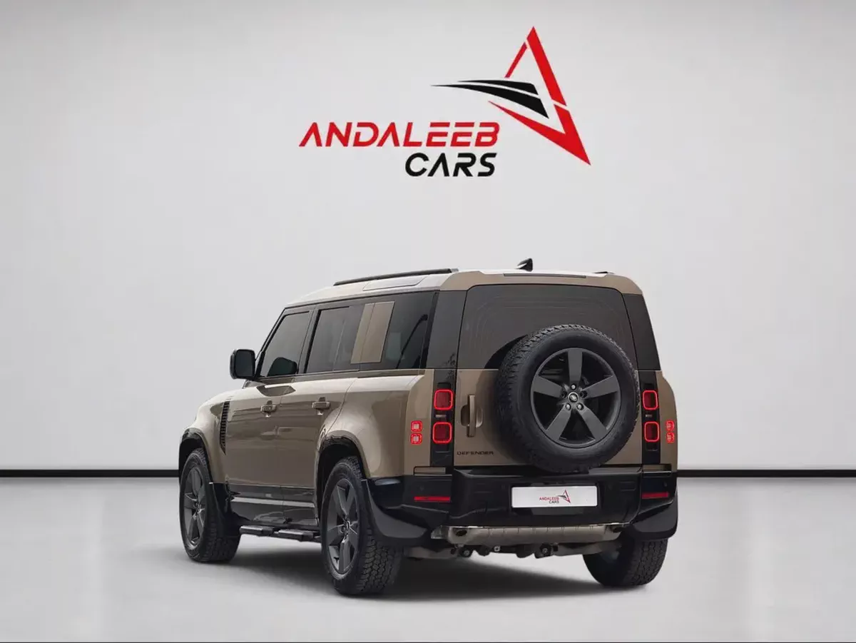 AGENCY WARRANTY & SERVICE CONTRACT UNTIL 2030  | LAND ROVER DEFENDER 110 HSE X-DYNAMIC | GCC SPECS-7-7