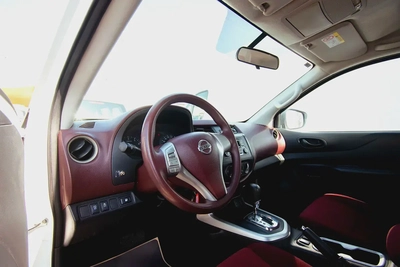 Navara | Double Cabin SE 4X2 | Automatic | GCC Specs | Ref#N70976-11