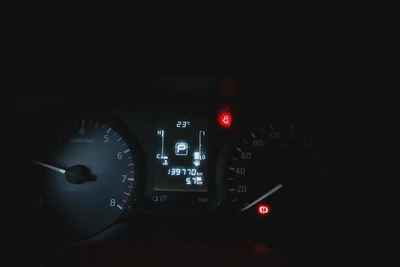 Navara | Double Cabin SE 4X2 | Automatic | GCC Specs | Ref#N70976-12