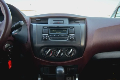 Navara | Double Cabin SE 4X2 | Automatic | GCC Specs | Ref#N70976-13