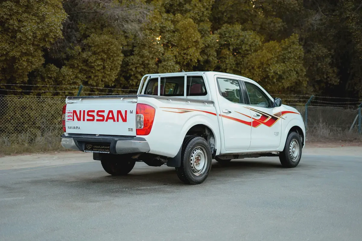 Navara | Double Cabin SE 4X2 | Automatic | GCC Specs | Ref#N70976-2-2