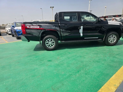 MITSUBISHI L200 SPORTIRO DIESEL-10