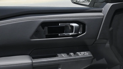 MITSUBISHI L200 SPORTIRO DIESEL-6