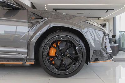 LAMBORGHINI URUS S | MANSORY VENATUS S KIT | 1 OF 9 | FULLY LOADED | FULL CARBON | 2023-4