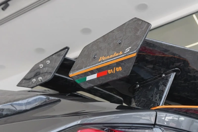 LAMBORGHINI URUS S | MANSORY VENATUS S KIT | 1 OF 9 | FULLY LOADED | FULL CARBON | 2023-8