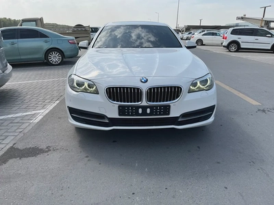 BMW 528i-1