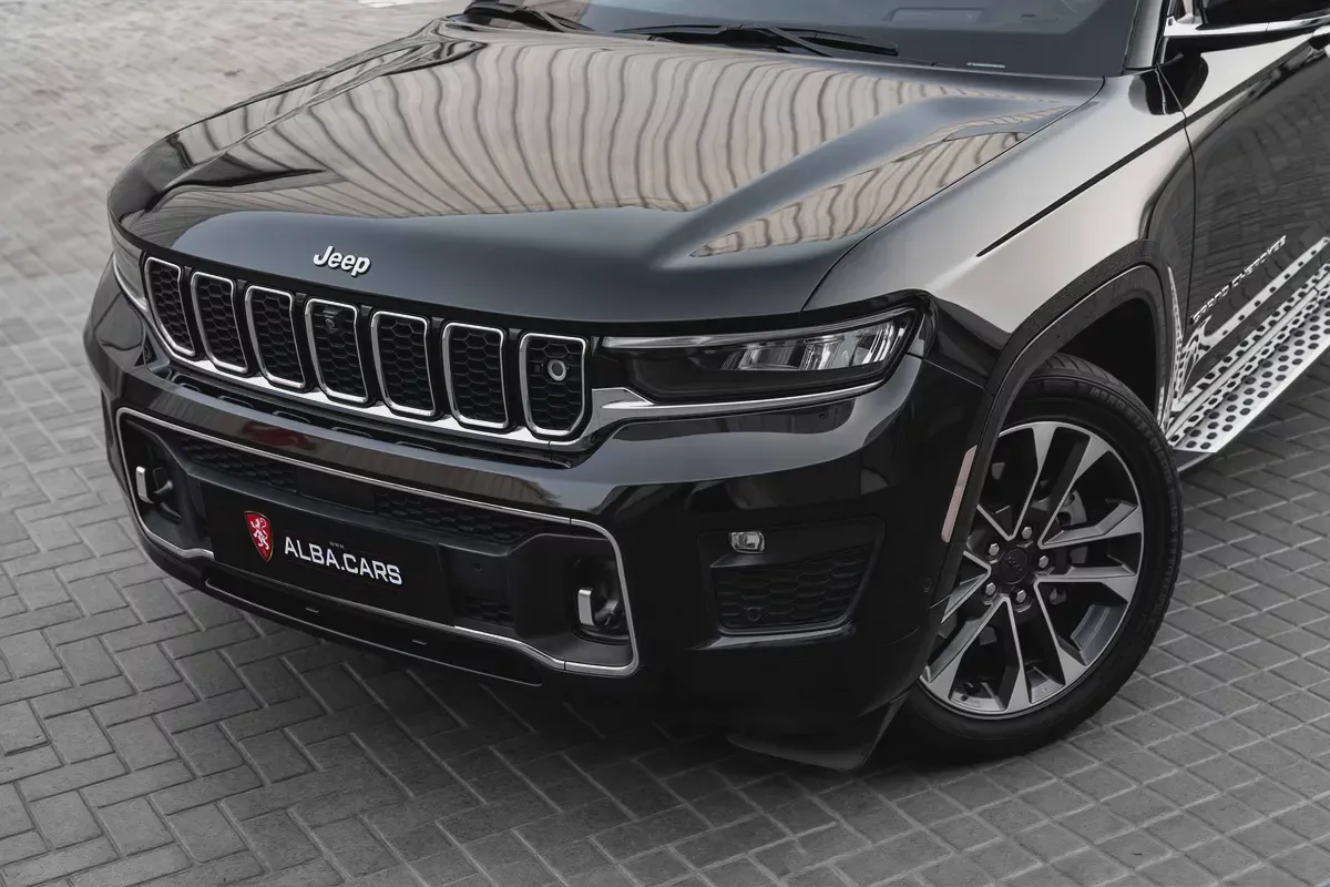 3,212 P.M |  Grand Cherokee Overland | 0% Downpayment | Amazing Condition!-6-6