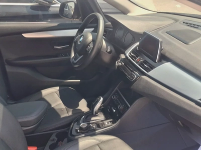 BMW 2-Series Active d 2020 Korean Specs Pristine Condition-12