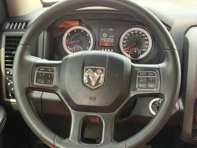 RAM 1500 CLASSIC VXR Dodge Ram 2021 Classic 1500 HEMI 5.7L Petrol Engine US Specs-9