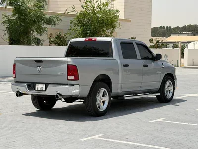 RAM 1500 CLASSIC VXR Dodge Ram 2021 Classic 1500 HEMI 5.7L Petrol Engine US Specs-8