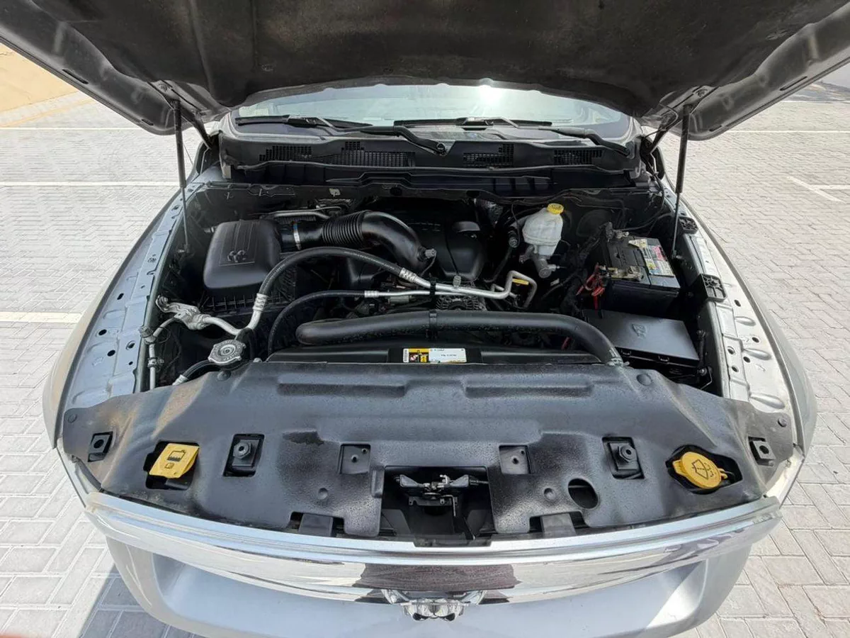 RAM 1500 CLASSIC VXR Dodge Ram 2021 Classic 1500 HEMI 5.7L Petrol Engine US Specs-13-0