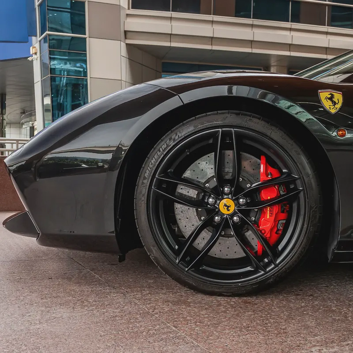 2018 FERRARI 488 SPIDER DONE ONLY 18,000KM-14-14