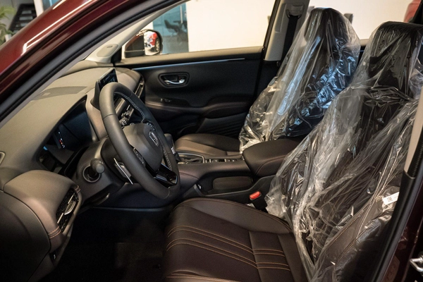 HONDA ZR-V 1.5L TURBO EX