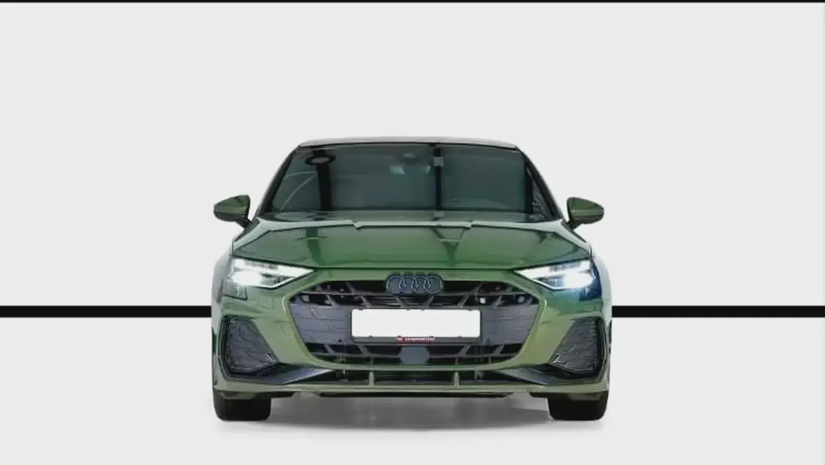 AUDI A3 35 TFSI - S LINE - 2025 - GCC - WARRANTY AND SERVICE CONTRACT - BRAND NEW CONDITION-2-2