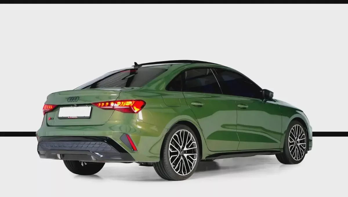AUDI A3 35 TFSI - S LINE - 2025 - GCC - WARRANTY AND SERVICE CONTRACT - BRAND NEW CONDITION-4-4
