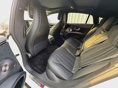 Mercedes Benz EQS450+  2023 included warranty  service contract-12