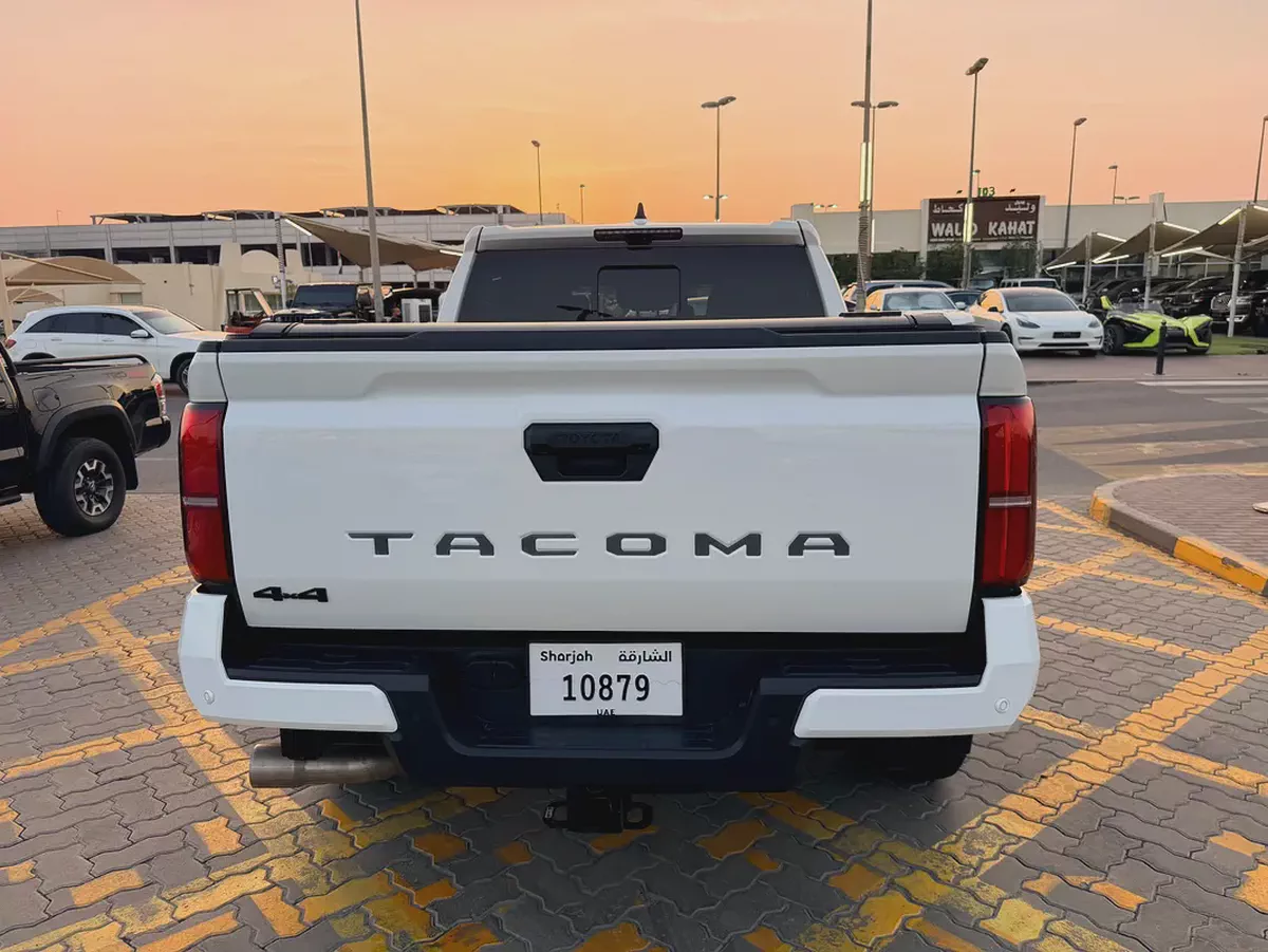 Toyota Tacoma TRD Sport 2024 | American Specs | Low Mileage | Off-Road Ready-7-7