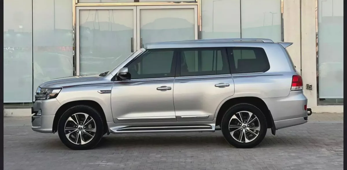 Lc 2019 single owner Without bank availble Gcc spec-4-4
