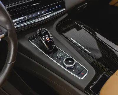 CADILLAC ESCALADE PREMIUM LUXURY -  GCC - 2023 - AL GHANDI WARRANTY AND SERVICE CONTRACT-11