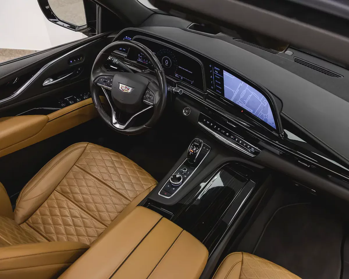 CADILLAC ESCALADE PREMIUM LUXURY -  GCC - 2023 - AL GHANDI WARRANTY AND SERVICE CONTRACT-7-7