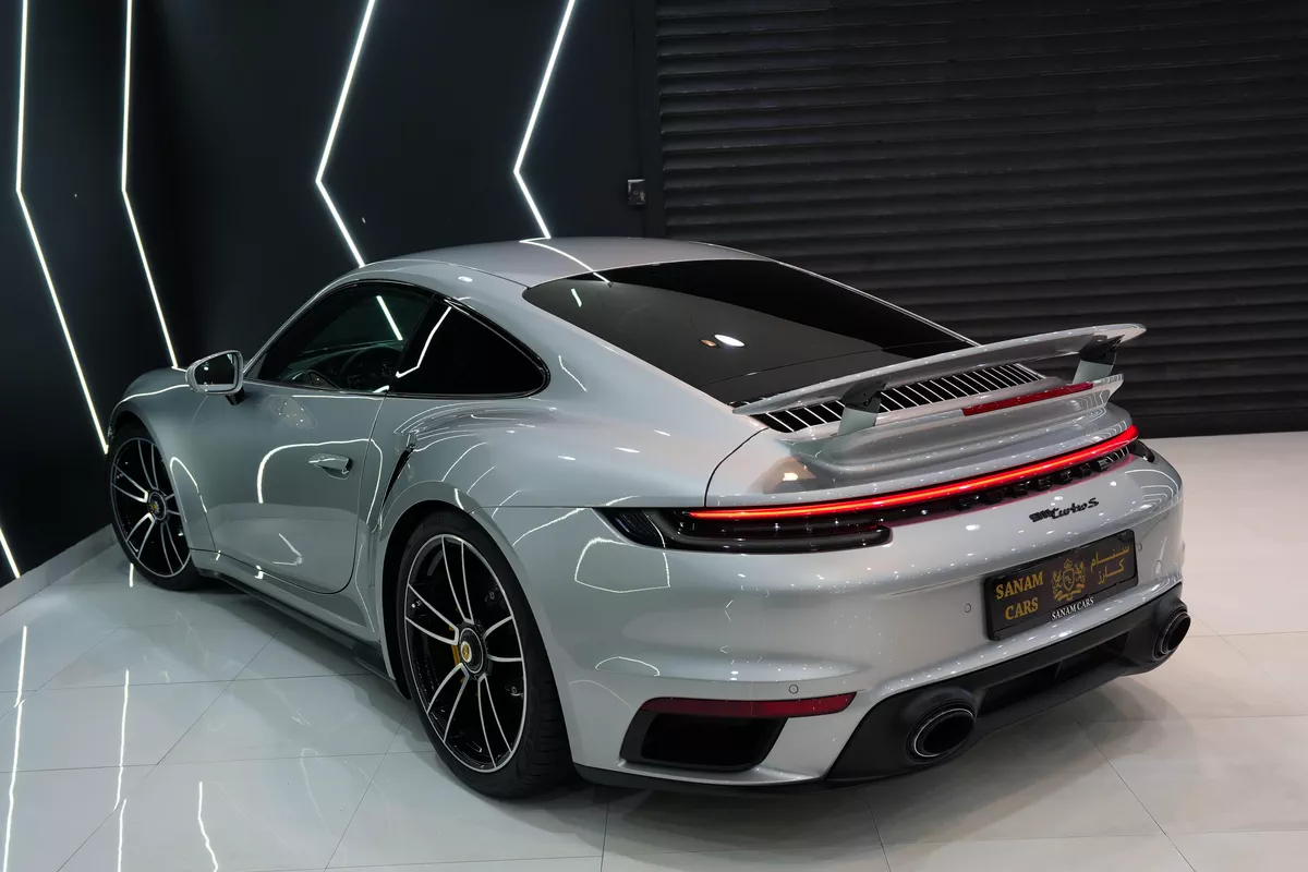 Porsche 911 Turbo S Coupe 2021-16-16