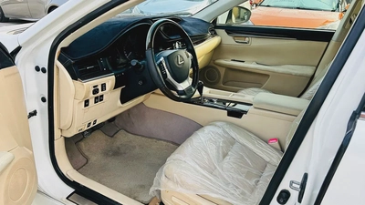 GCC 2013 Lexus ES350-6