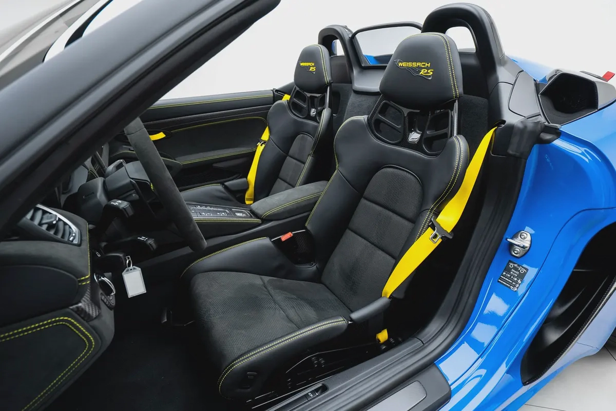 2025 PORSCHE 718 SPYDER RS-9-9