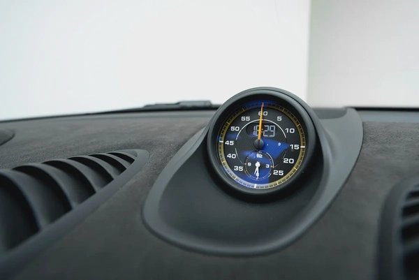 2025 PORSCHE 718 SPYDER RS