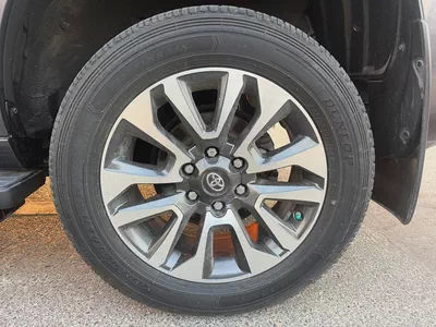 Toyota Prado VXR 2022 GCC Specs-11