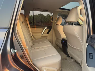 Toyota Prado VXR 2022 GCC Specs-14