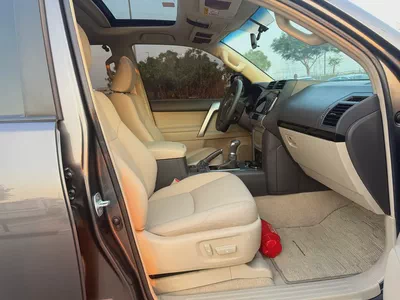 Toyota Prado VXR 2022 GCC Specs-18