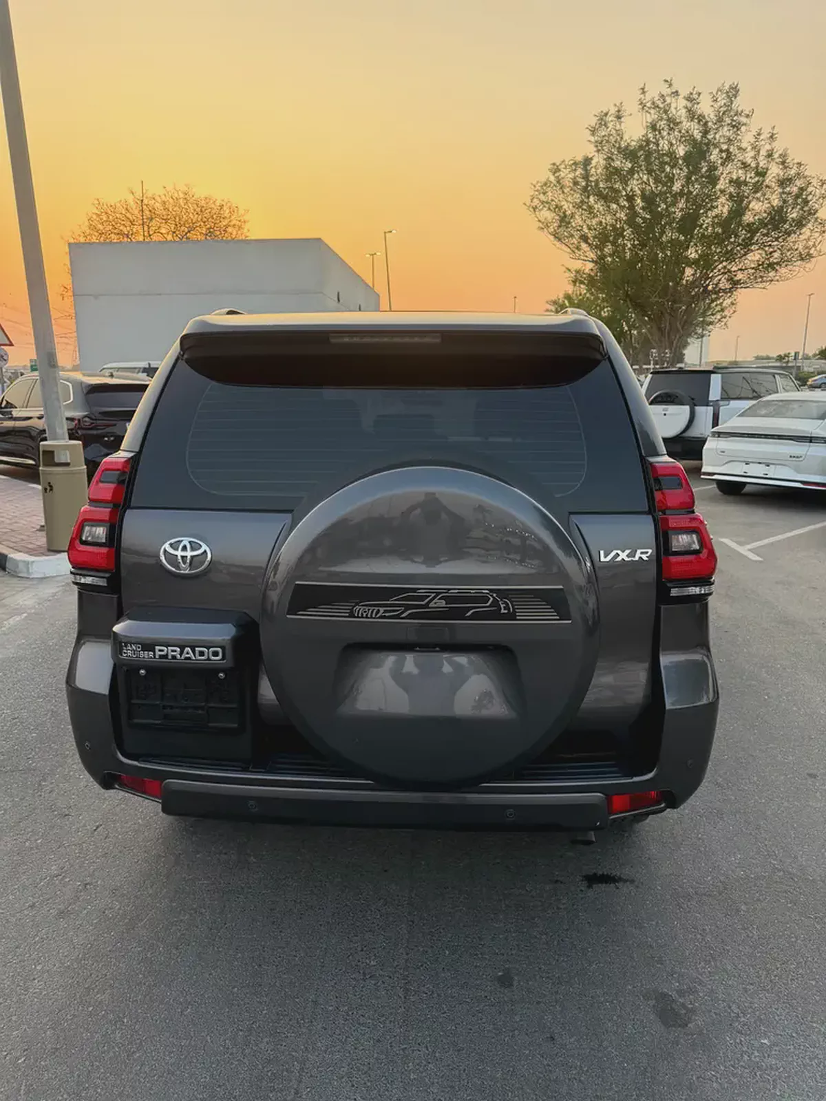 Toyota Prado VXR 2022 GCC Specs-7-7