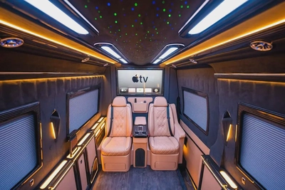 Mercedes Benz Sprinter D516 GCC zero km-9