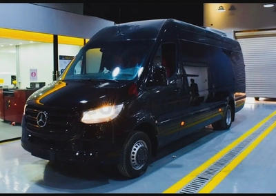 Mercedes Benz Sprinter D516 GCC zero km-0