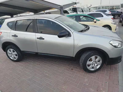 Nissan Qashqai SE 2013 - GCC Specs - Well Maintained-3
