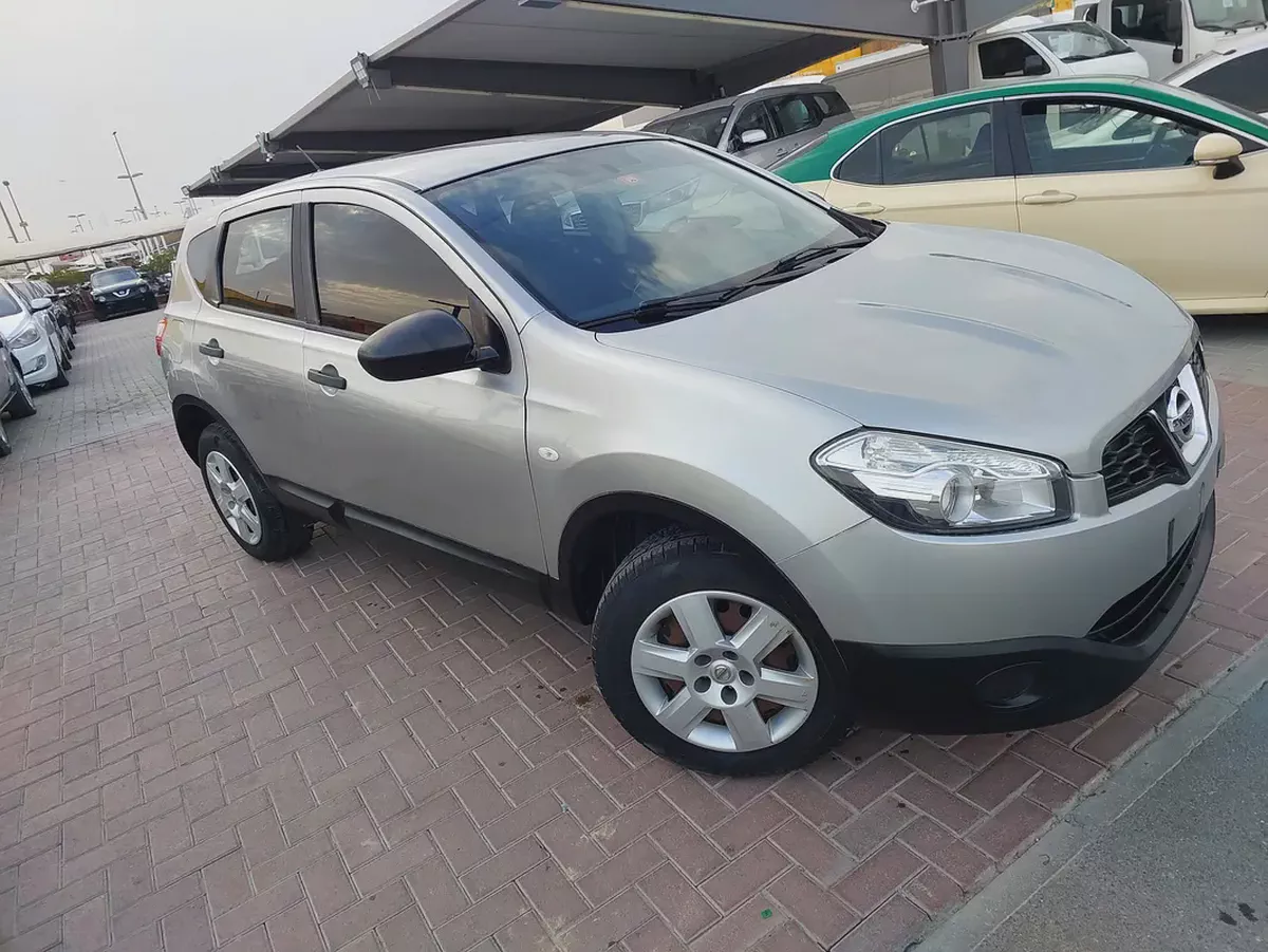 Nissan Qashqai SE 2013 - GCC Specs - Well Maintained-1-1