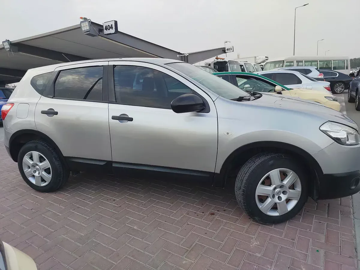 Nissan Qashqai SE 2013 - GCC Specs - Well Maintained-2-2