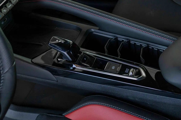 Geely Coolray GF