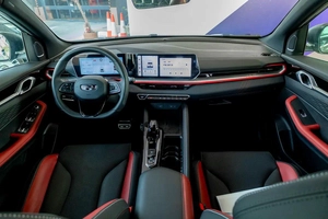 Geely Coolray GF