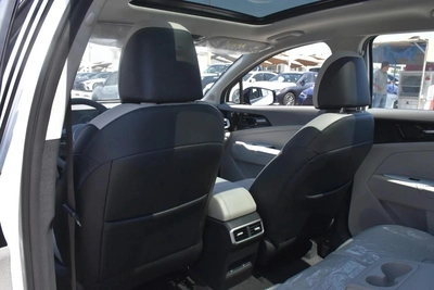 SPORTAGE LOADED 2024 | WHITE-2