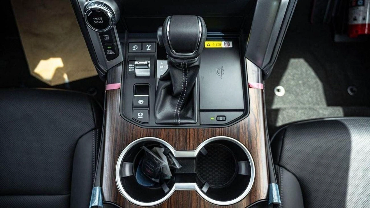 Toyota Land Cruiser VXR Land cruiset VX twin turbo full option 2025