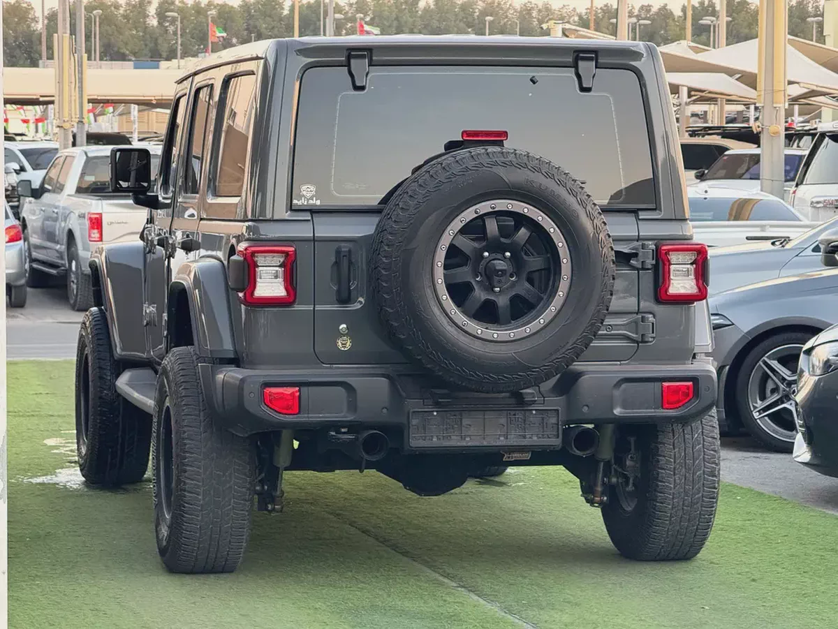 JEEP WRANGLER SPORT UNLIMITED 2020 GCC V.6-4-4