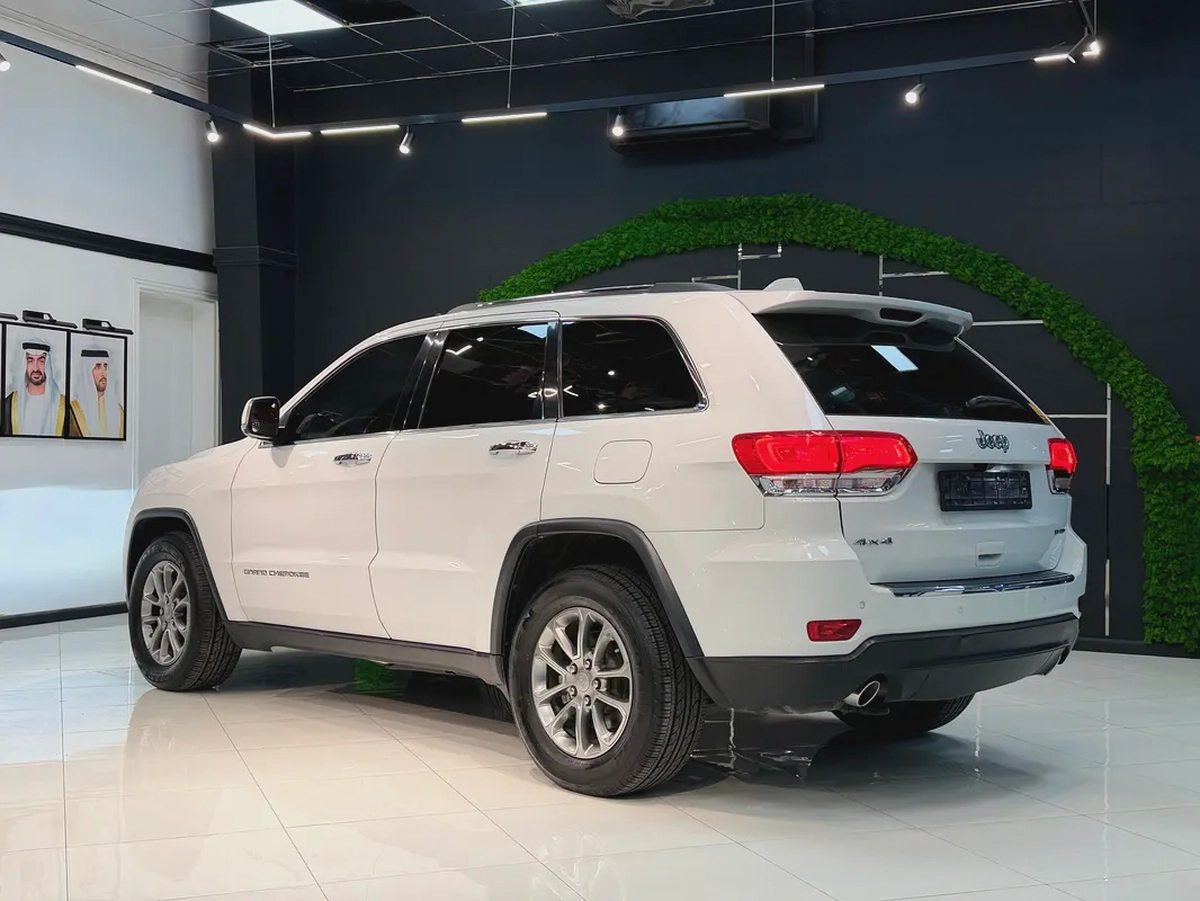 jeep Grand Cherokee Limited Gcc-9-9