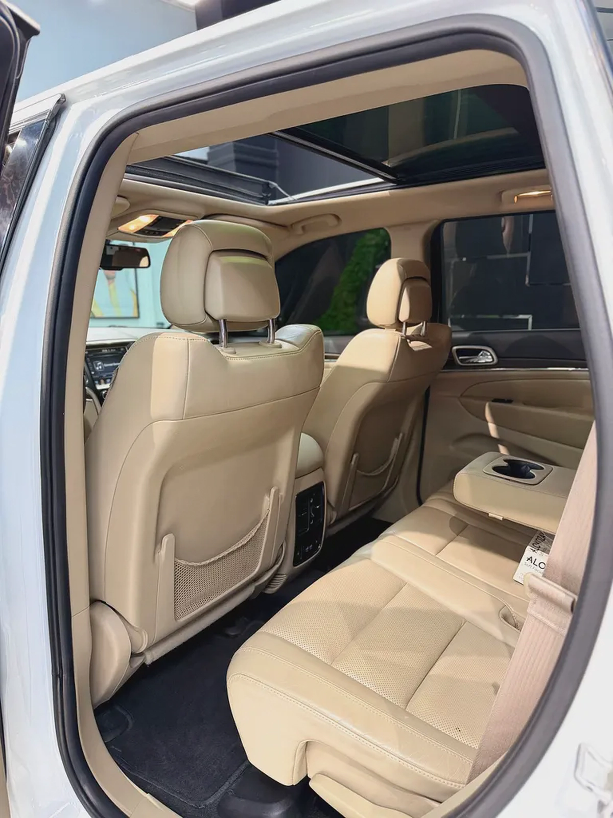 jeep Grand Cherokee Limited Gcc-14-14