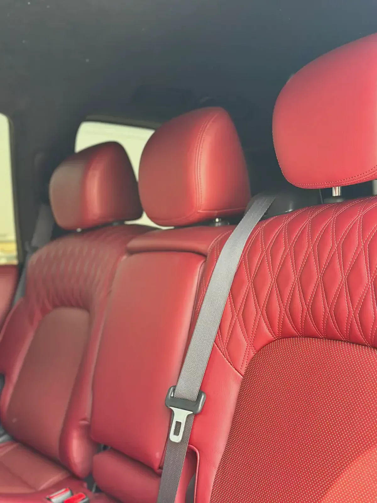 Nissan Patrol Platinum 2023 | V8 400hp | GCC | VIP Custom Interior | Starlight Ceiling-14-14
