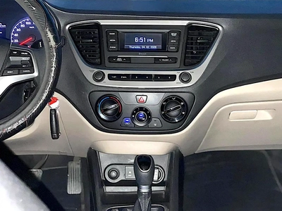 2021 Hyundai Accent GL - GCC Specs - Excellent Condition-13