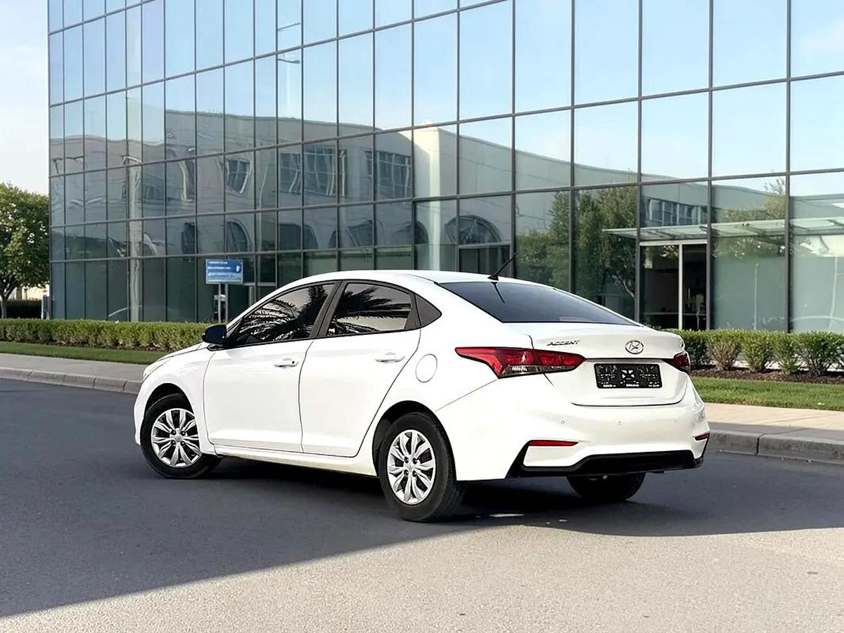 2021 Hyundai Accent GL - GCC Specs - Excellent Condition-11-11