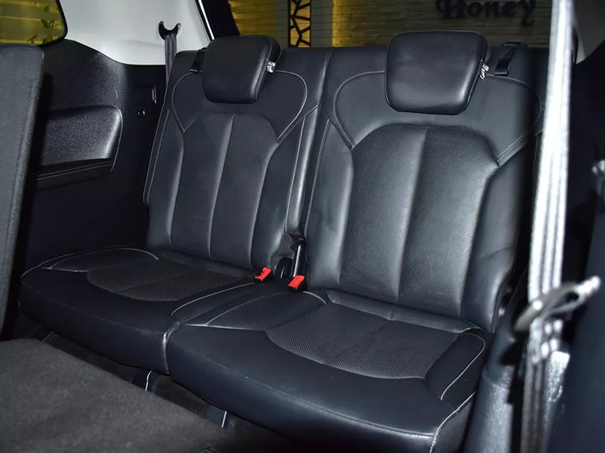 MG RX8 30T 4WD ( 2020 Model ) in White Color GCC Specs-11-11