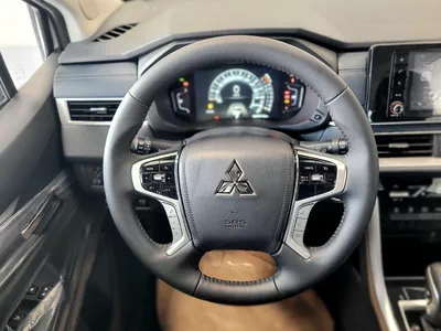 2025 Mitsubishi Xpander Cross PREMIUM-11