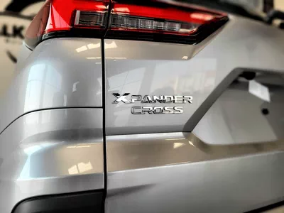 2025 Mitsubishi Xpander Cross PREMIUM-4